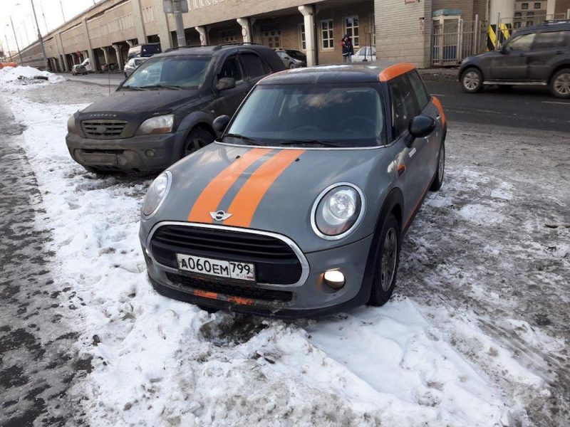 MINI Cooper: городская зажигалка или непрактичная табуретка? — фото 1