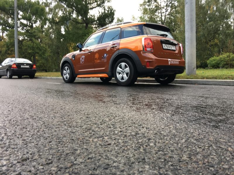 Каршеринг МатрёшCar и Mini Countryman: Британец в городе — фото 5