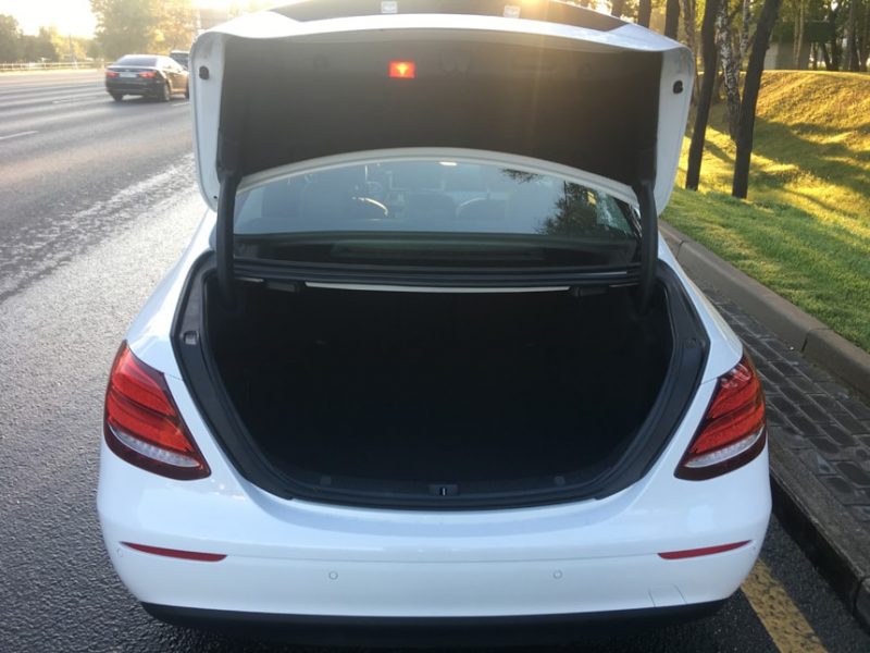 Яндекс.Драйв и Mercedes E200. Жемчужина московского каршеринга?