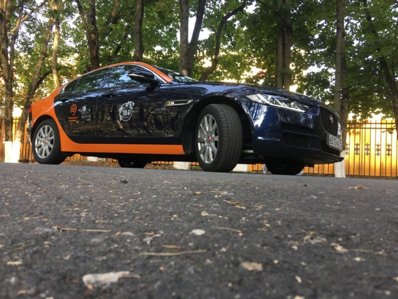 МатрешCar и Jaguar XE: Хищный Зверь в каршеринге — фото 8