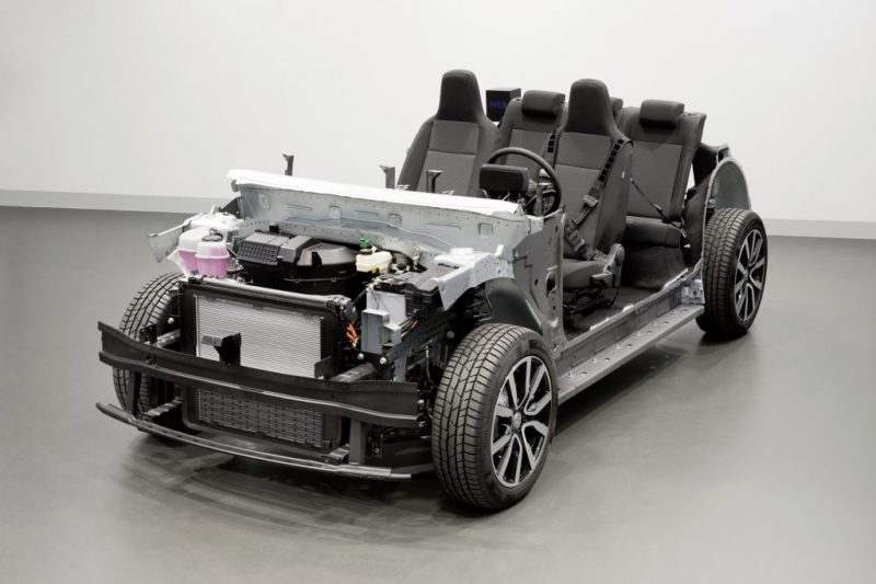 Volkswagen меняет автомобильный мир.  Делает передвижные зарядки и запускает кучу электромобилей