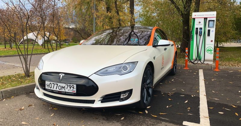 Tesla Model S: Неужели в каршеринге? Мы проверили и расскажем — фото 4
