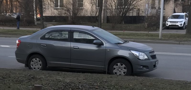 10 машин, которые хорошо подходят для каршеринга, но отсутствуют у всех операторов