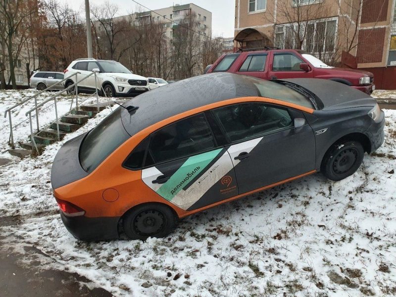 Автомобили каршеринга МОЖНО будет парковать во дворах в 2020 году