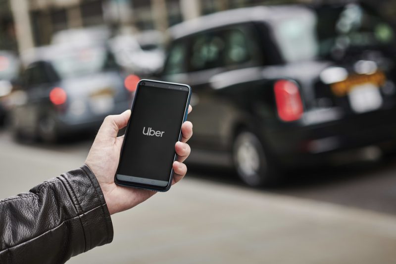 Uber фиксирует убыток в 2,94 млрд долларов, но надеется на прибыль в 2021 году