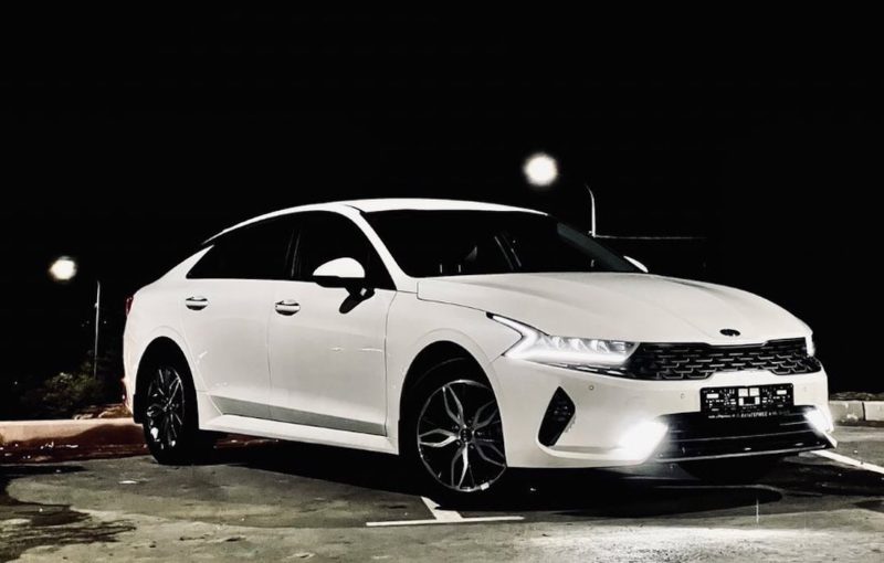Каршеринг EasyDrive24 пополнит автопарк Kia K5