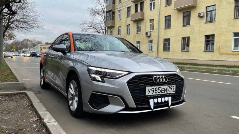 Ситидрайв выпустил на линию «зубастые» автомобили к Хэллоуину
