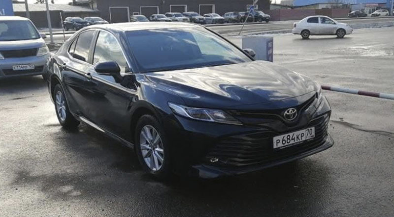 Toyota Camry в Красноярске. Каршеринг Cars7 пополнил автопарк