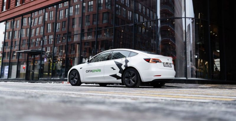 Автопарк Ситидрайва в Петербурге пополнился электромобилями Tesla Model 3