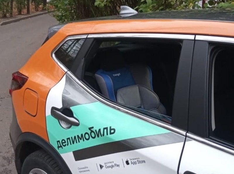 Непрерывная съемка в BelkaCar и детские кресла в Делимобиле. Дайджест новостей