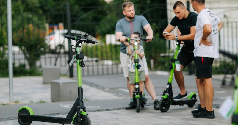 Кикшеринг Карусель открывает сезон в 41 городе России