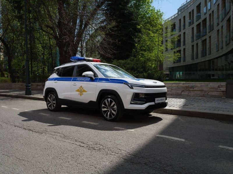 «Москвич» передал электрокары Госавтоинспекции Московской области и Ставропольского края