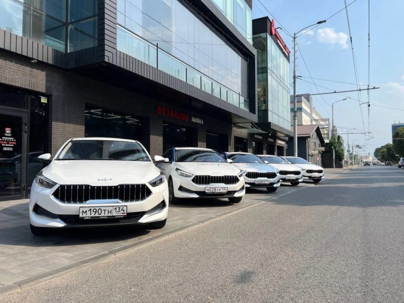 Каршеринг Cars7 пополнил автопарки Барнаула, Новосибирска, Краснодара, Волгограда и Владивостока