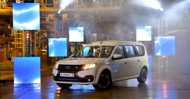 АвтоВАЗ приступил к производству первого электрокара Lada e-Largus