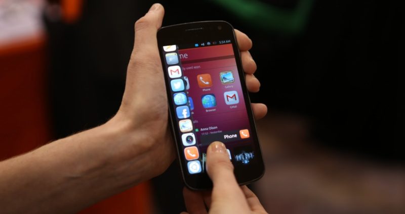 Обновлена прошивка Ubuntu Touch для смартфонов