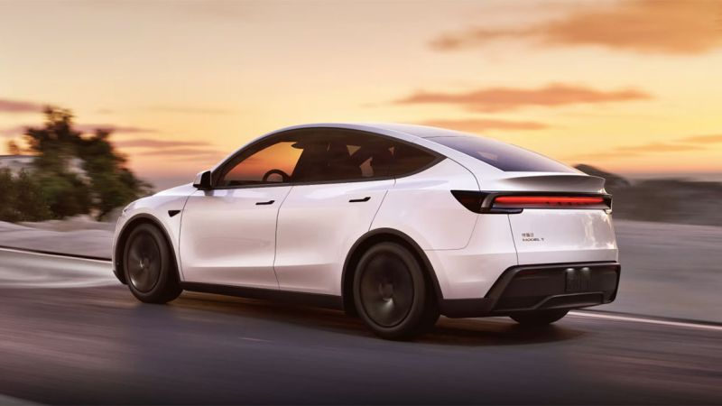 Tesla представила обновлённую версию электрического кроссовера Model Y — фото 2