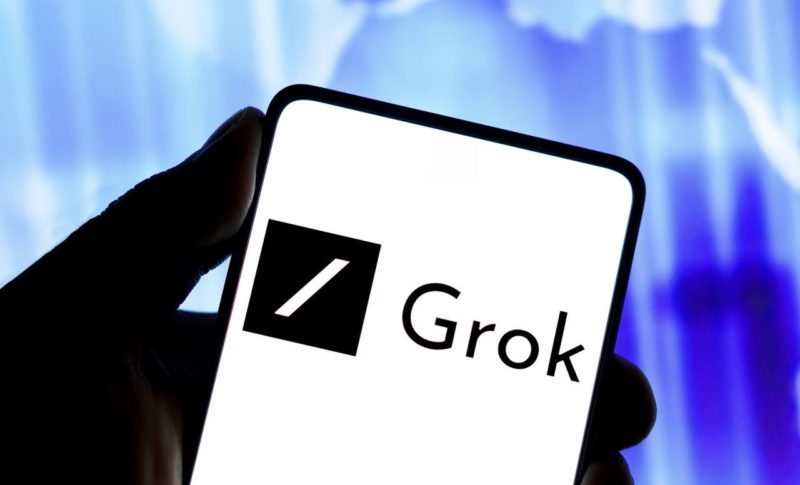Чат-бот Grok начнёт генерировать видео