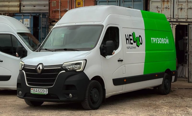 Белорусский каршеринг Hello пополнил автопарк Renault Master L3H3
