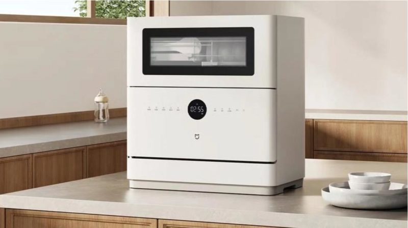 Xiaomi представила настольную посудомоечную машину Mijia S10