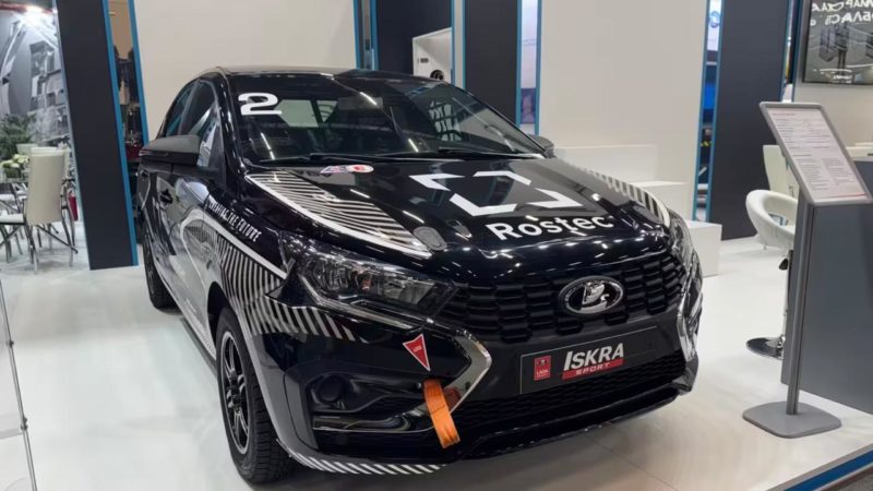 АвтоВАЗ представил спортивную версию Lada Iskra