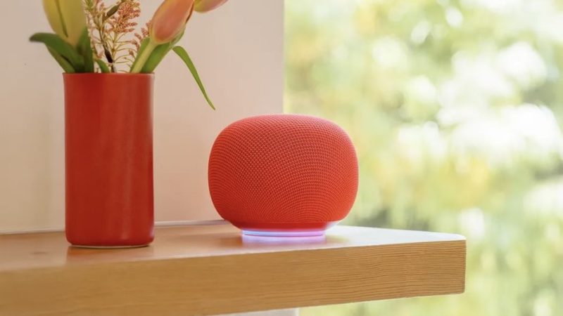 Google показала мини-колонку Home Speaker