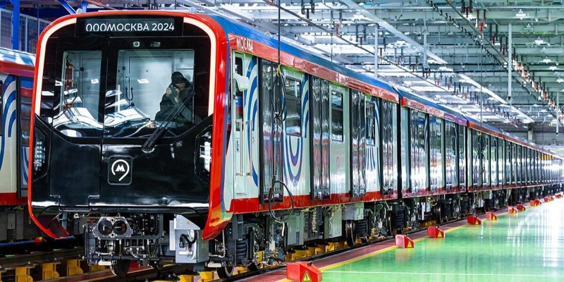 Более 60 вагонов «Москва-2024» поступят в столичный метрополитен до конца 2025 года