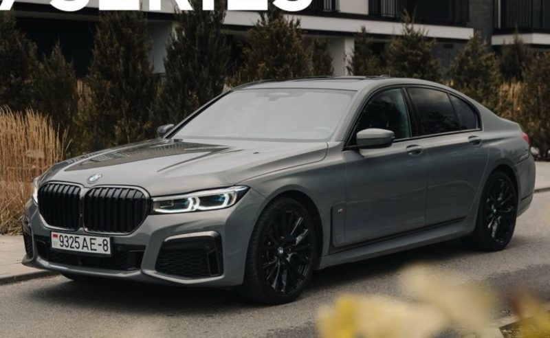 Белорусский каршеринг Hello пополнил автопарк BMW 7-Series