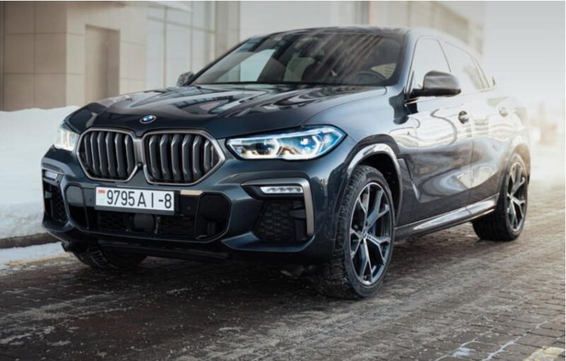 Белорусский каршеринг Hello пополнил автопарк новым BMW X6 M50d