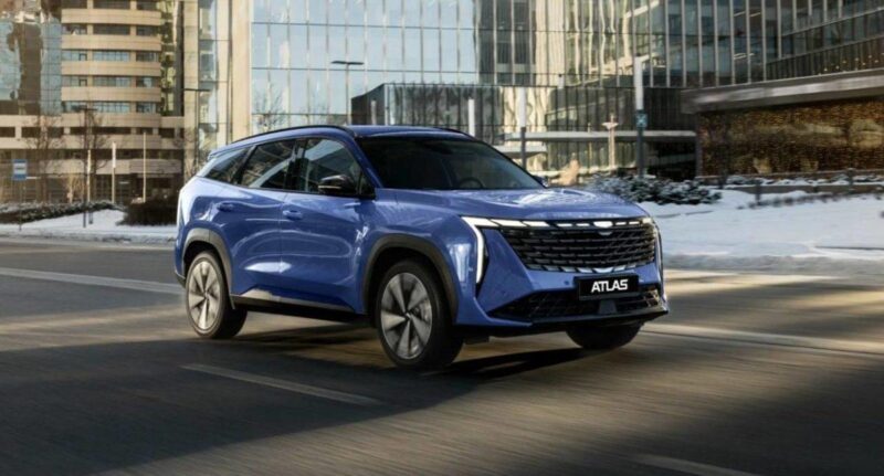В России отозвали почти 40 тысяч автомобилей Geely Atlas