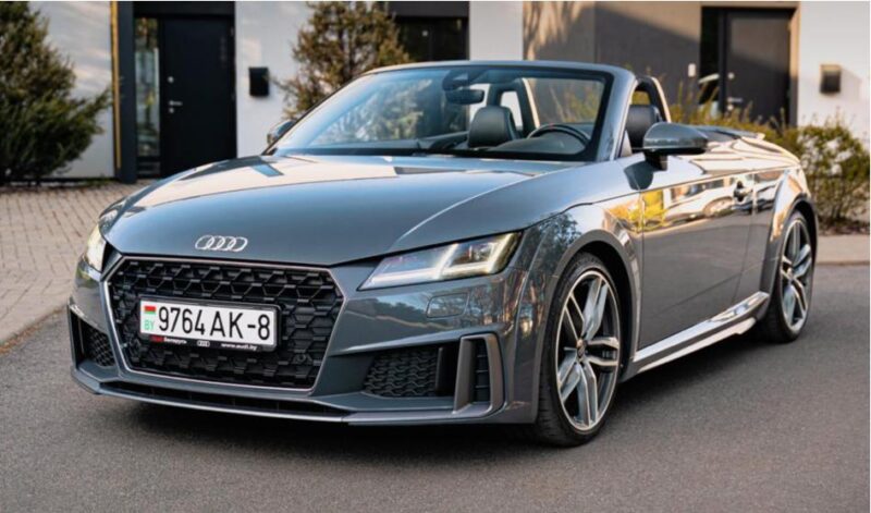 Белорусский каршеринг Hello пополнил автопарк Audi TT Cabrio