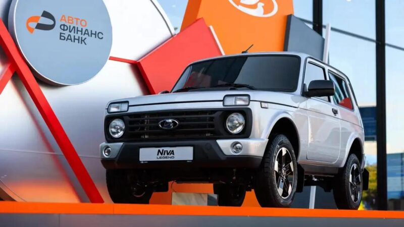 На ПМЭФ представили новую Niva Legend
