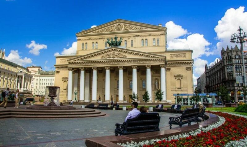 Ticketland: четверть россиян готовы потратить на театры не более 10 тысяч рублей в новом сезоне