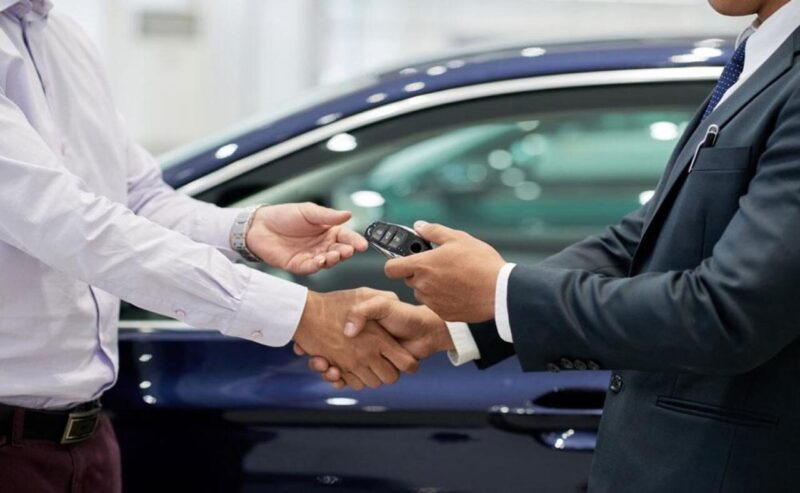 Продажи новых легковых автомобилей в России снизились на 9% за неделю