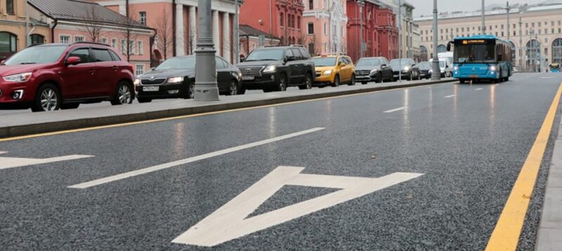 В трёх округах Москвы появились новые участки выделенных полос