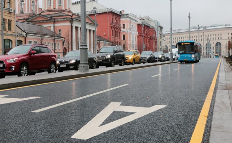 В Москве появились два новых участка выделенных полос