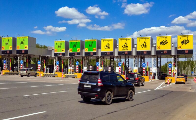 Автодор: сборы за проезд на платных дорогах за год выросли почти на 20%