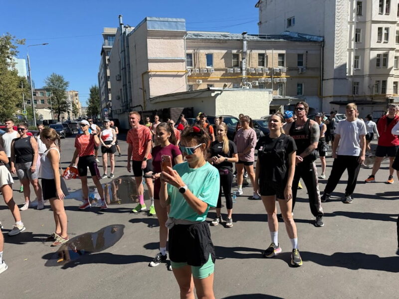 В Москве прошёл забег за роллами