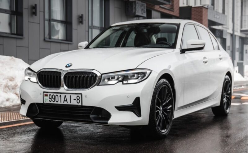 Белорусский каршеринг Hello пополнил автопарк BMW 3-Series