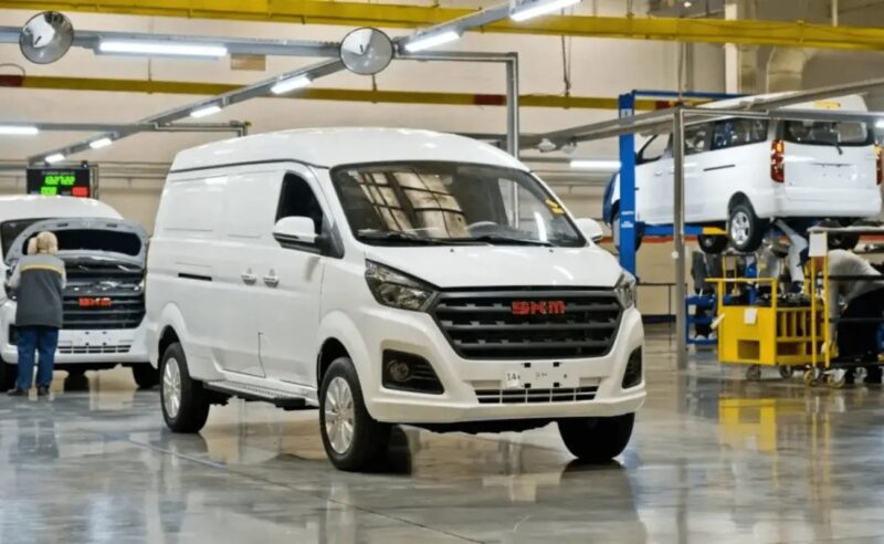 АвтоВАЗ запустил сборку коммерческих автомобилей под брендом SKM