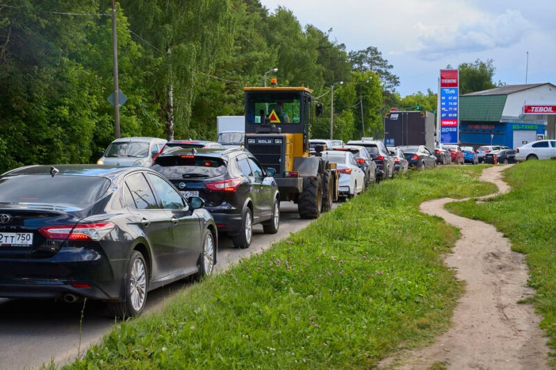 Автомобилисты почти 5,9 млн раз сообщили Яндексу о ситуации на АЗС